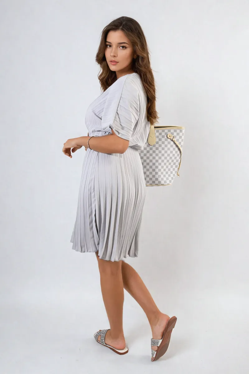 Short Sleeve Pleated Midi Dress